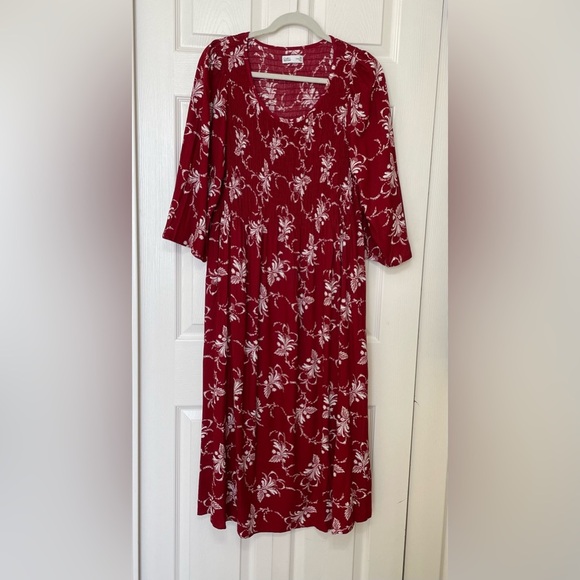 NWOT Croft & Barrow Red A-line Maxi Dress with 3/4 Dolman Sleeves with pockets - Picture 2 of 10